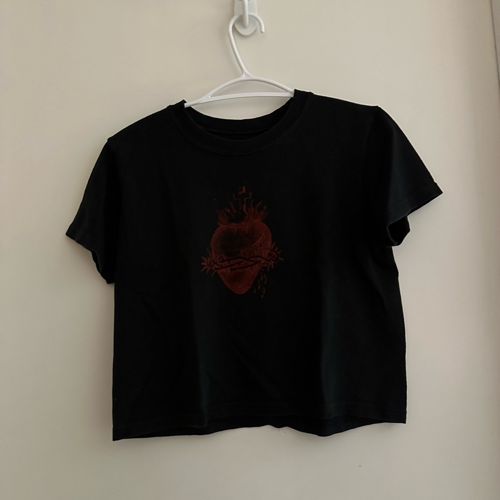 Brandy Melville graphic tee